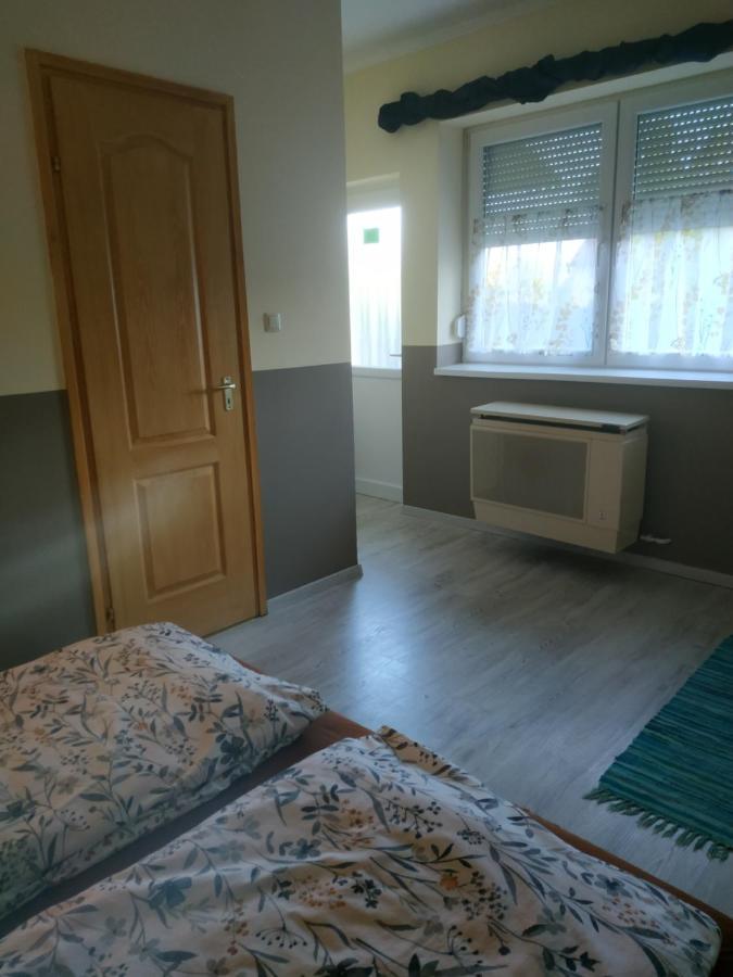Cseresznyés Ház Lipót Kültér fotó