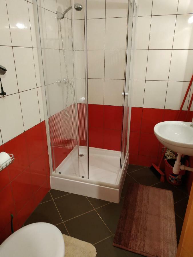 Cseresznyés Ház Lipót Kültér fotó